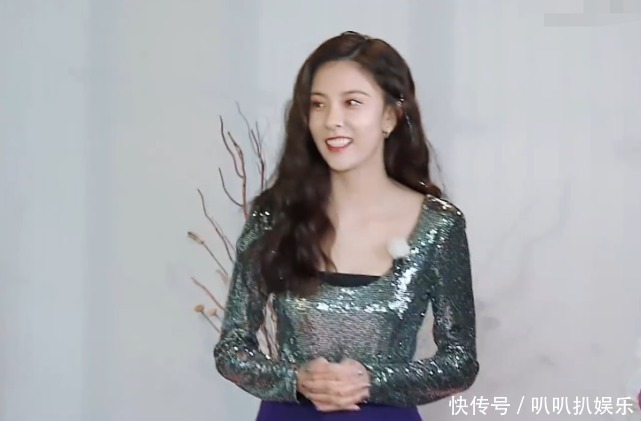 态度|跑男5位女嘉宾入场,baby只拥抱三位,谁注意对另外两人的态度