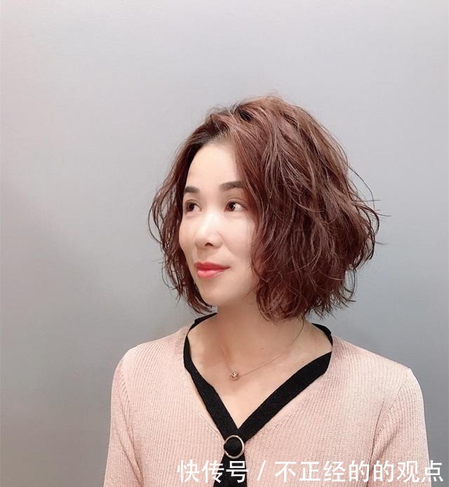 人气烫小卷|春节精选人气烫小卷,烫微卷20多款,喜欢烫发来的这里看