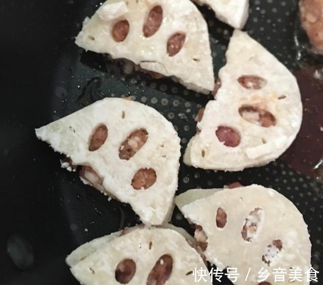 香煎藕盒,莲藕这样做,全家都爱吃!