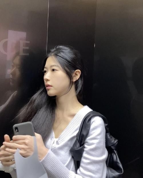 秃头少女坚持这5个好习惯,头发会逐渐变浓密,成为多发量女神