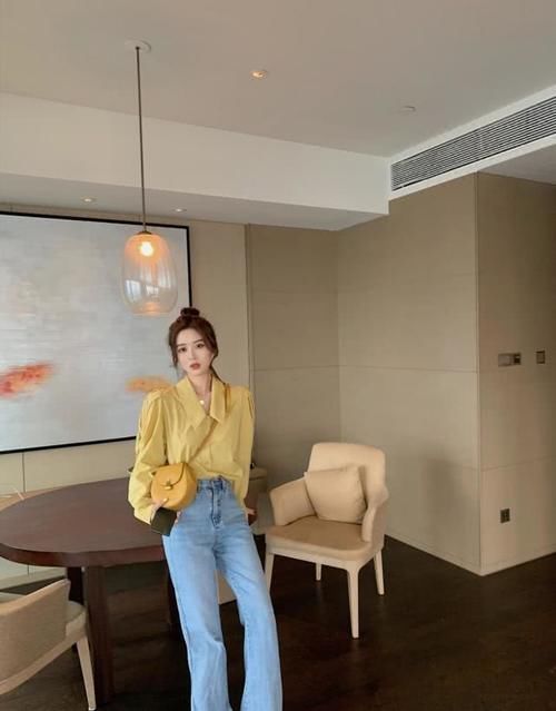 变美活教材漂亮小姐姐分享穿搭“美丽经”，10套时髦搭配送给你