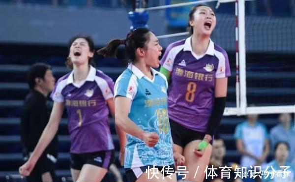 李盈莹|女排联赛最佳阵容出炉,球迷戏称是平衡版,主攻、副攻争议最大