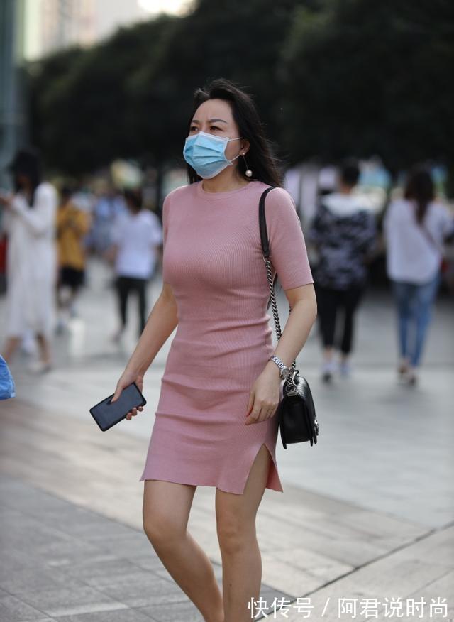 搭配|连衣裙体现气质，搭配方面更是彰显个性，显得大气