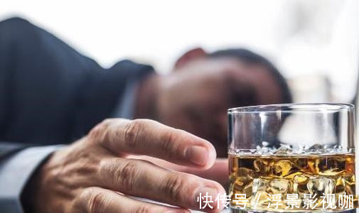 酒精|老人每天喝点酒，是否有利于身体健康医生给出明确回答！