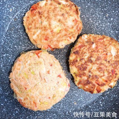 蔬菜燕麦饼 一招教你消耗吃不完的燕麦片