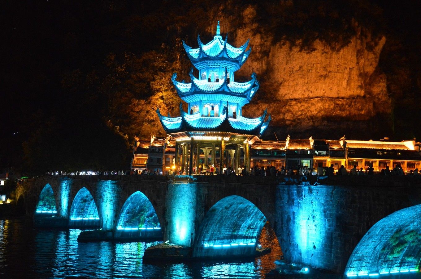 【带父母自驾5日】多彩贵州，醉美黔东南-镇远、西江、荔波自驾游