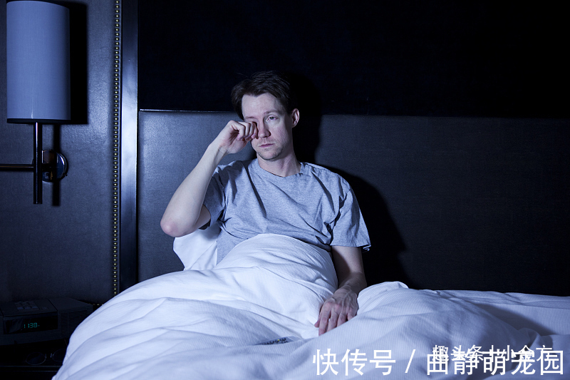 小米粥|你有多久没睡个好觉了?这碗“助眠粥”,让你到头就睡一觉到天亮