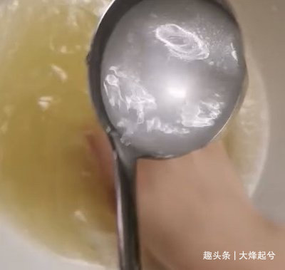 传统红糖冰粉灵魂气泡，是最适合夏天的味道