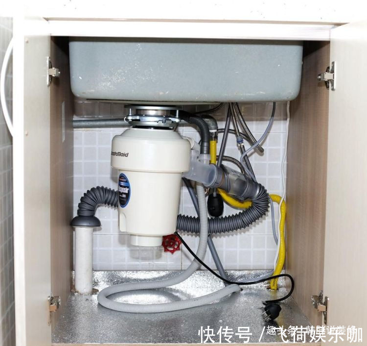 刀具|早该淘汰的12种厨房用品，依然还有人往家里搬，该换就换别舍不得