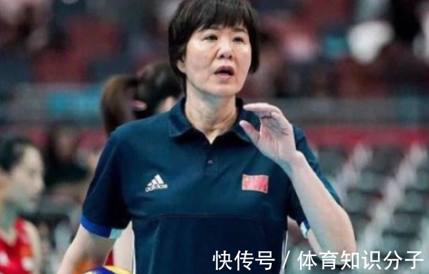 球迷|郎平再次进入公众视野!新称呼引球迷热议,女排前队长也携子亮相