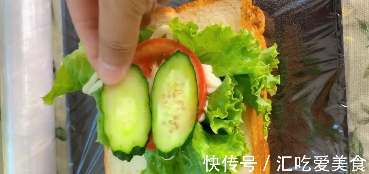 中式三明治的做法,食材搭配丰富营养价值高,早餐值得一试!