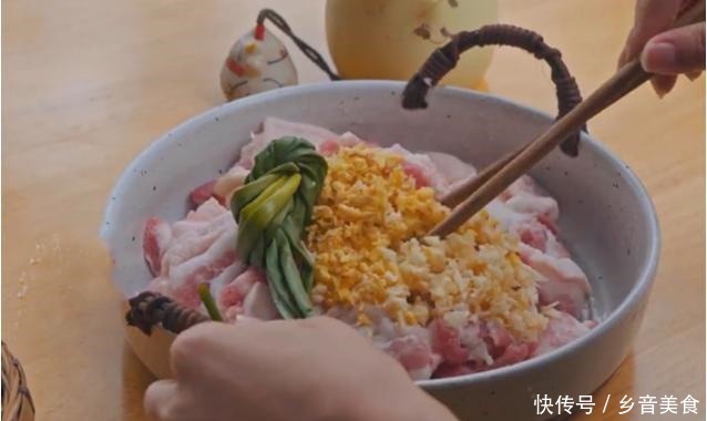 便是|酸渣肉肥而不腻,软糯咸香,咬上一口便是儿时的回忆!