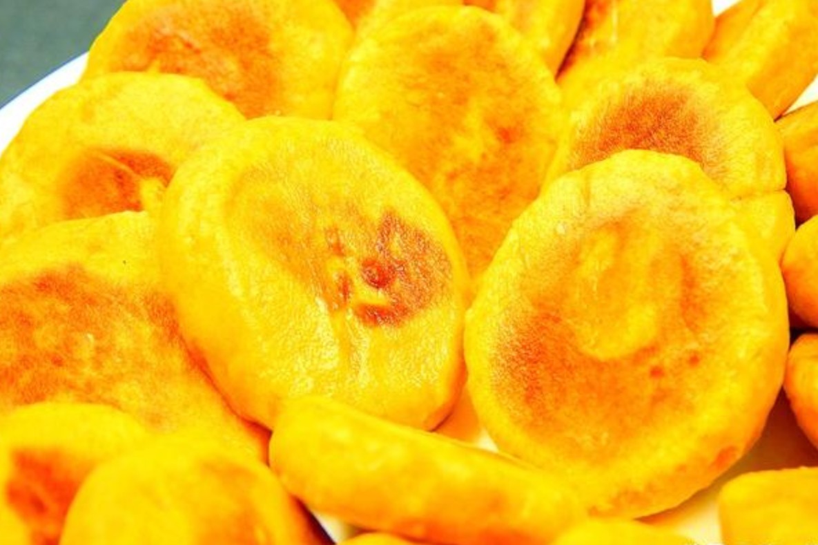 居然|2个鸡蛋1块南瓜,居然这么好吃!大厨教你几分钟搞定营养早餐!