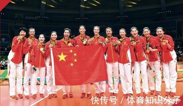 中国女排|8颗钉植入右肩,颜妮手术顺利报平安,她是中国女排永远的北长城