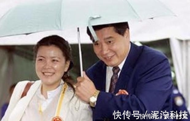 射击|奥运冠军王义夫之女,外表像母亲,“神射手”曾夺世界冠军