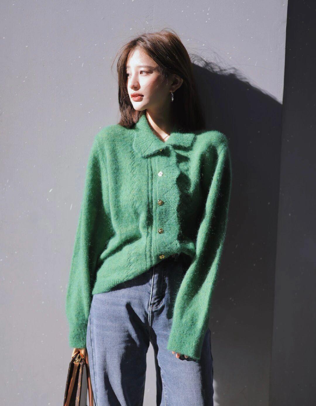 优雅 普通毛衣穿不出质感?看看这些搭配方式,优雅温柔又高级