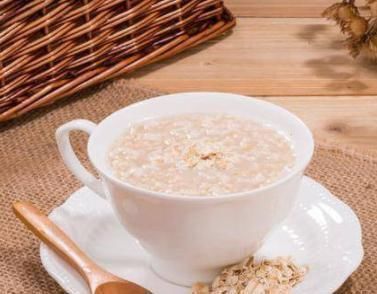 血液粘稠|人到中年血液粘稠易血栓,多吃此8种食物,清除血管垃圾远离疾病