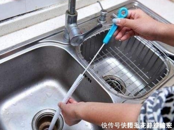 浴室|家中下水道堵塞怎么办？教你3种疏通下水道的方法，自己也能解决