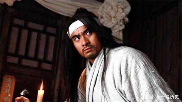 警卫员@水浒传中,武松和林冲谁才是真英雄你看毛主席是如何点评他俩的