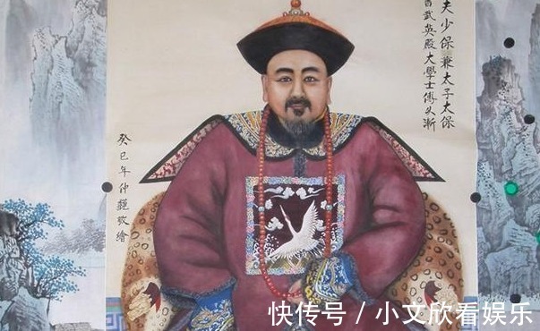 伊密@此人是大清宰相,其名气不在政绩,却因为一个女人名满天下