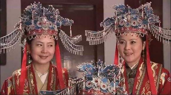 称为|诰命夫人有权利吗?有品级吗?