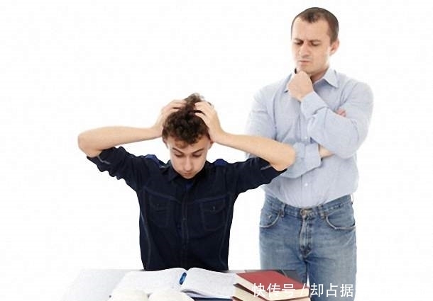 表现|被孩子嫌弃是什么感受?孩子有这几种表现家长要注意