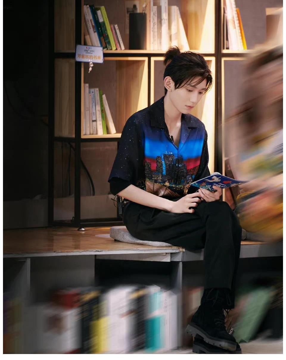 创作|王源在节目中真诚分享写歌技巧，即兴创作引关注，网友：不容小觑