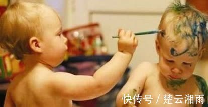 行为|孩子常有这几个行为,看似很奇怪,实际上是大脑活跃的表现!