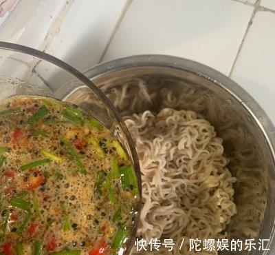 低脂凉面|低脂凉面的花式做法，夏日必备，你会了吗？