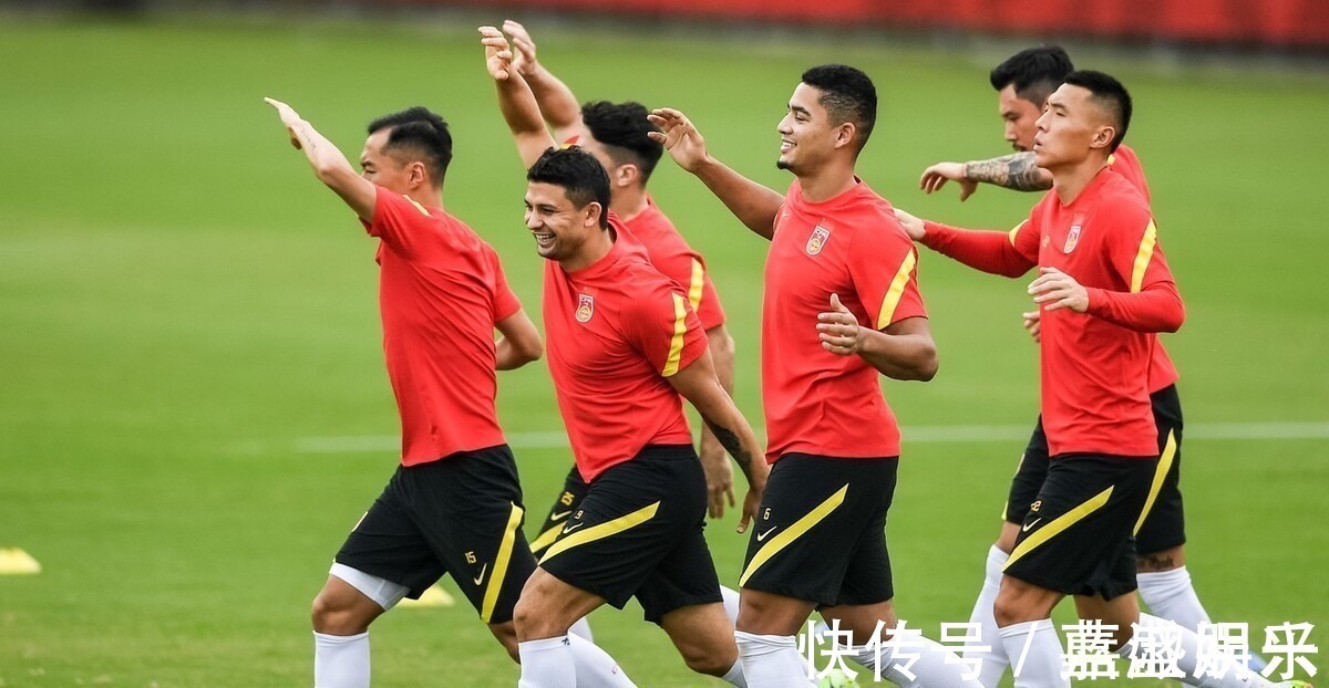 西亚|昨天12点!西亚传来喜讯李铁立功、国足“咸鱼翻身”机会到了!