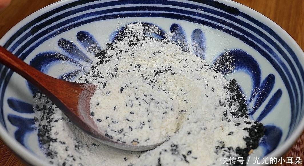 自从学会面粉这样做，孩子天天点名要吃，我家一周吃7次，太香了