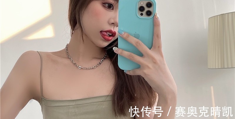 清凉度|普通的T恤就别穿了,学我小姑这样穿背心,清凉又时尚