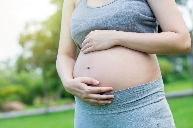 发育|孕期散步有讲究,2个时间段不宜过度散步,伤胎又伤身