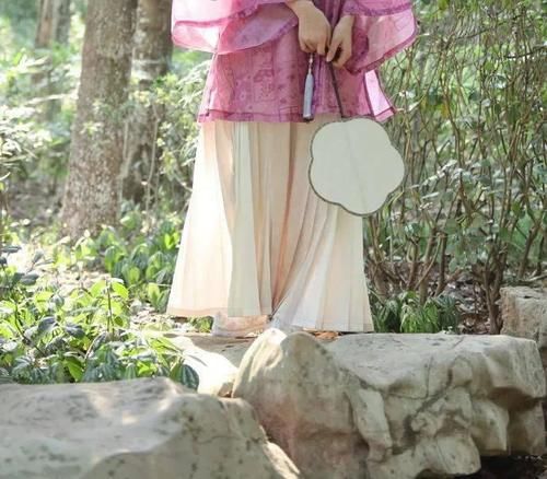 2月26日汉服每日商情