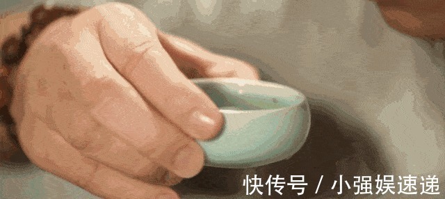 男孩|17岁男孩，一天跑8次厕所，医生分析诱因，一种肉吃太多惹的祸