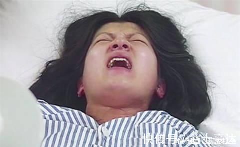 女子|27岁女子生孩子用力过猛出现这异状,切记分娩时一定要注意这三点