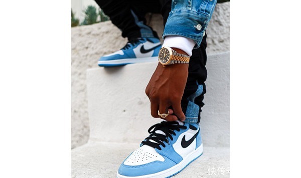 鞋款|北卡蓝 “University Blue”配色鞋款上脚图来袭