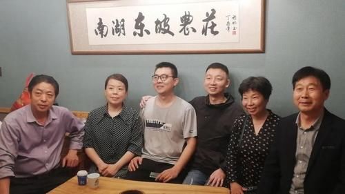 许敏|跟着养父母生活了28年，为何郭威、姚策的性格还是像了亲妈？