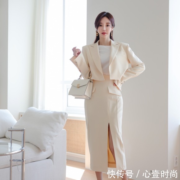 时尚|女神孙允珠时尚搭配:柠黄香草气泡盛夏文艺风西装