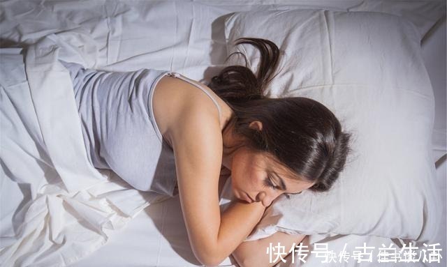 日华子本草|身体缺乏“B族维生素”会失眠？把它列入饮食清单，或整夜睡得香