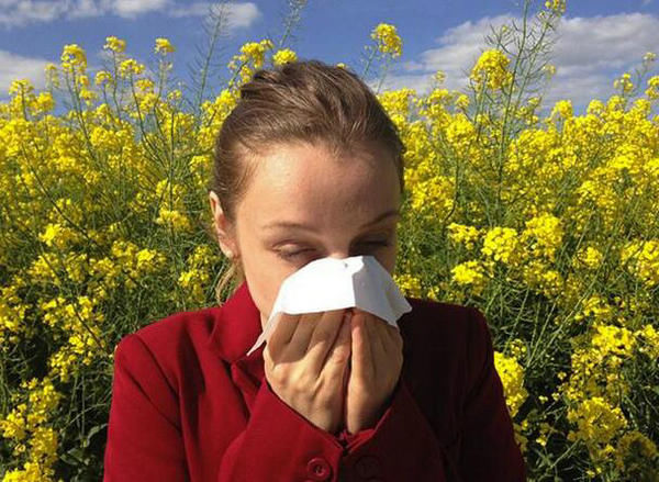 荨麻疹|过敏总是反反复复发作，你该怎么办？