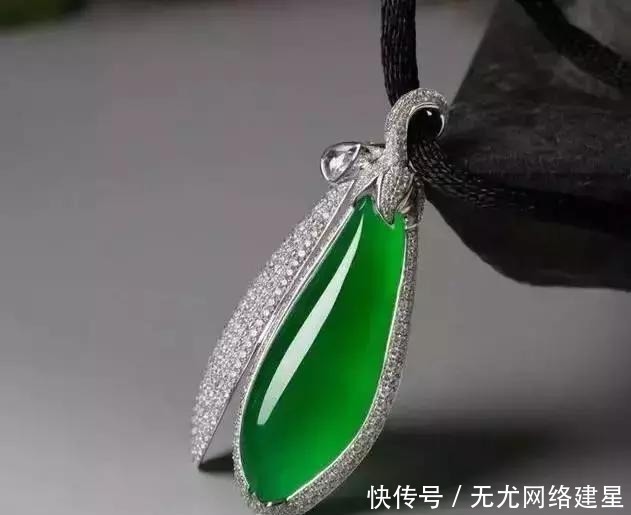 “人养玉,玉养人”的真相是:玉是可以戴活的,只要你抓住五个字