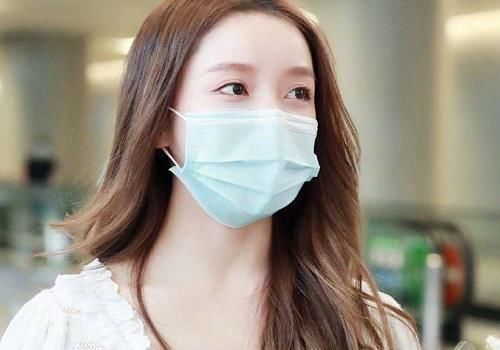 重返 退赛的姜贞羽重返《创造营2020》,得知身份后,难意平