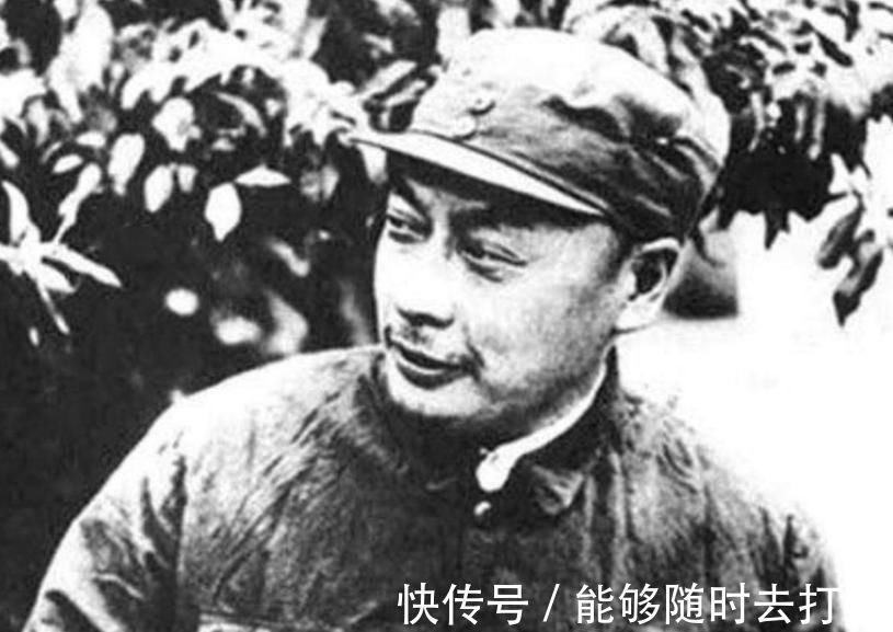 陈毅#陈毅在微山湖的一叶扁舟上,写下的高水平七绝诗,浪漫和豪情皆有