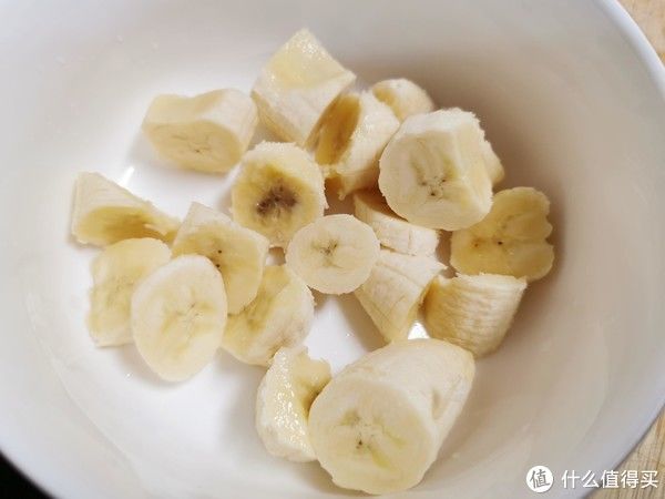 快手又营养的早餐,牛奶、鸡蛋、碳水一个都不少,一周五天不重样