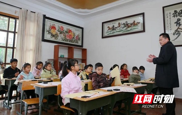  常德市书协|笔歌墨舞山水间 常德书法家走进太阳谷同心文化站