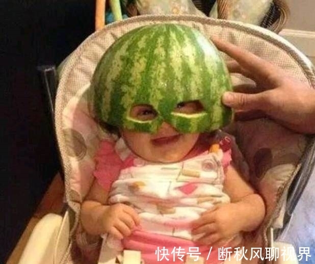 |幽默笑话：周末去游乐场，看见一对父子