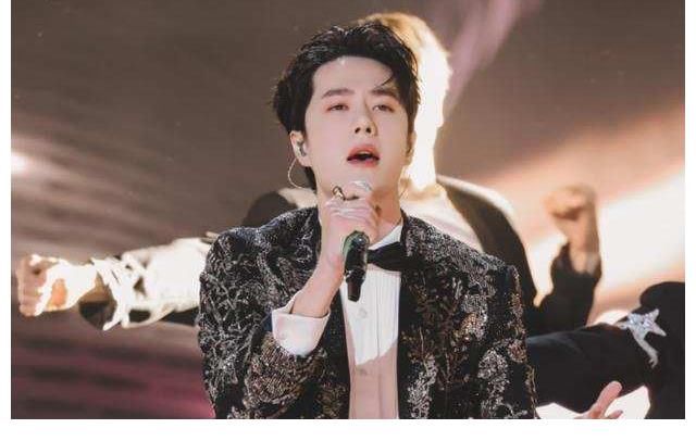 跨年晚会王一博变胖发福,遭遇大批粉丝脱粉