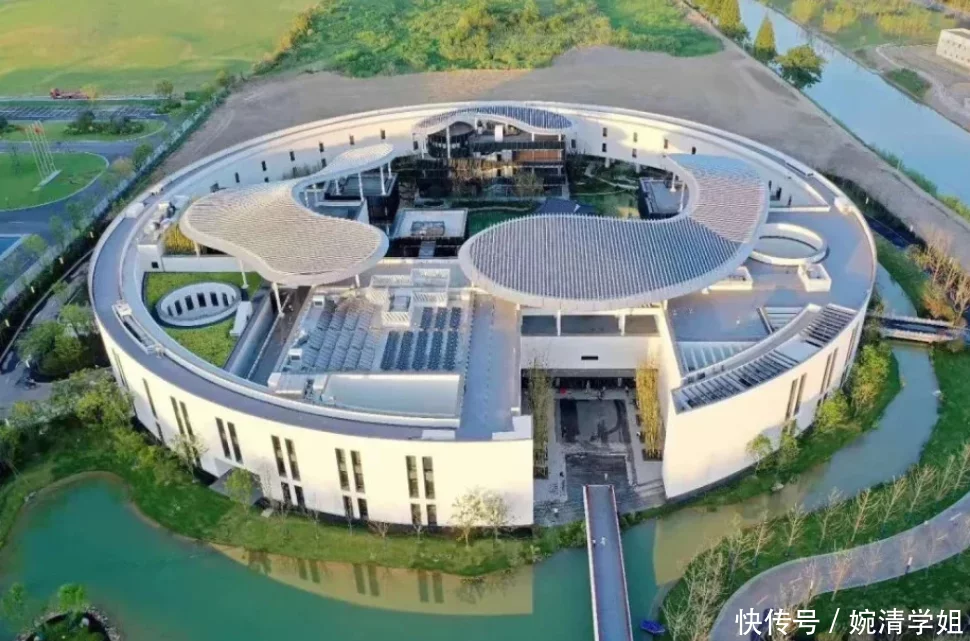 “希望不是第二个湖畔大学”，曹德旺捐100亿建学校，反遭嘲讽