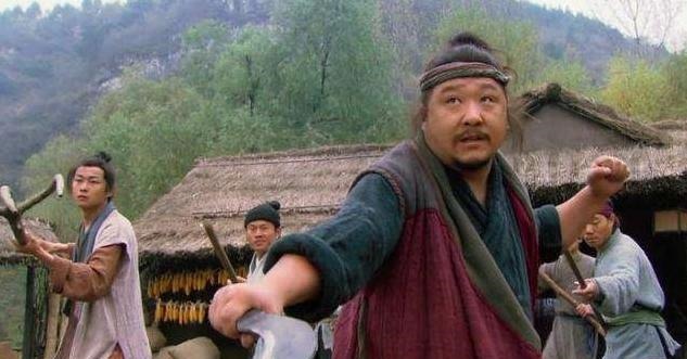 师傅|林冲的徒弟,实力不输师傅,上梁山后两人却形同路人!